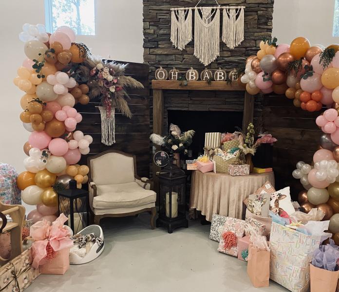 How dreamy!! We can’t wait to meet Baby Weslyn!